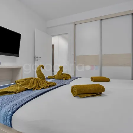 Luxury Lotus Apartment Makarska