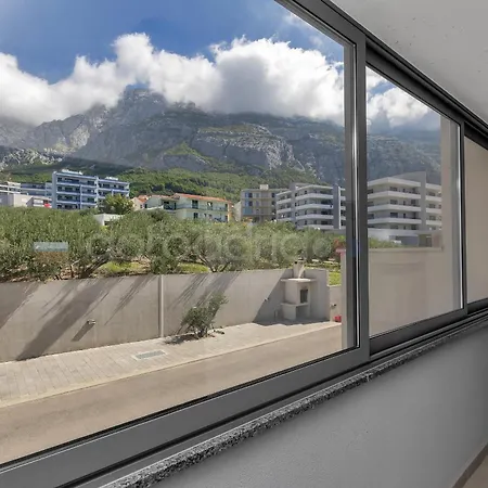 Luxury Lotus Apartment Makarska
