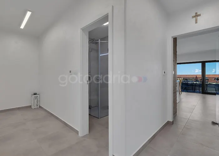 Apartment Luxury Lotus - Free Parking *